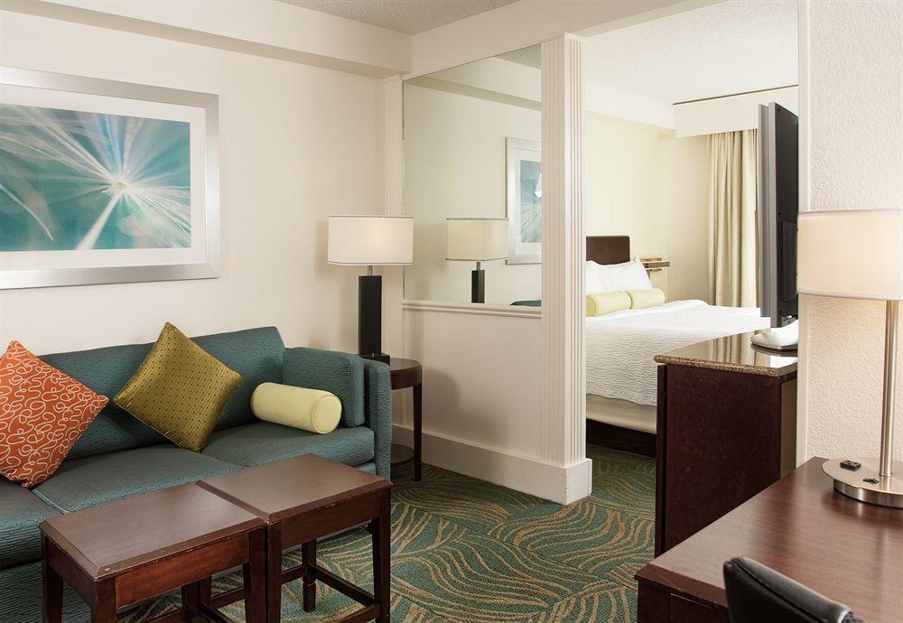 Springhill Suites Fort Lauderdale Airport Дейния Бийч Екстериор снимка