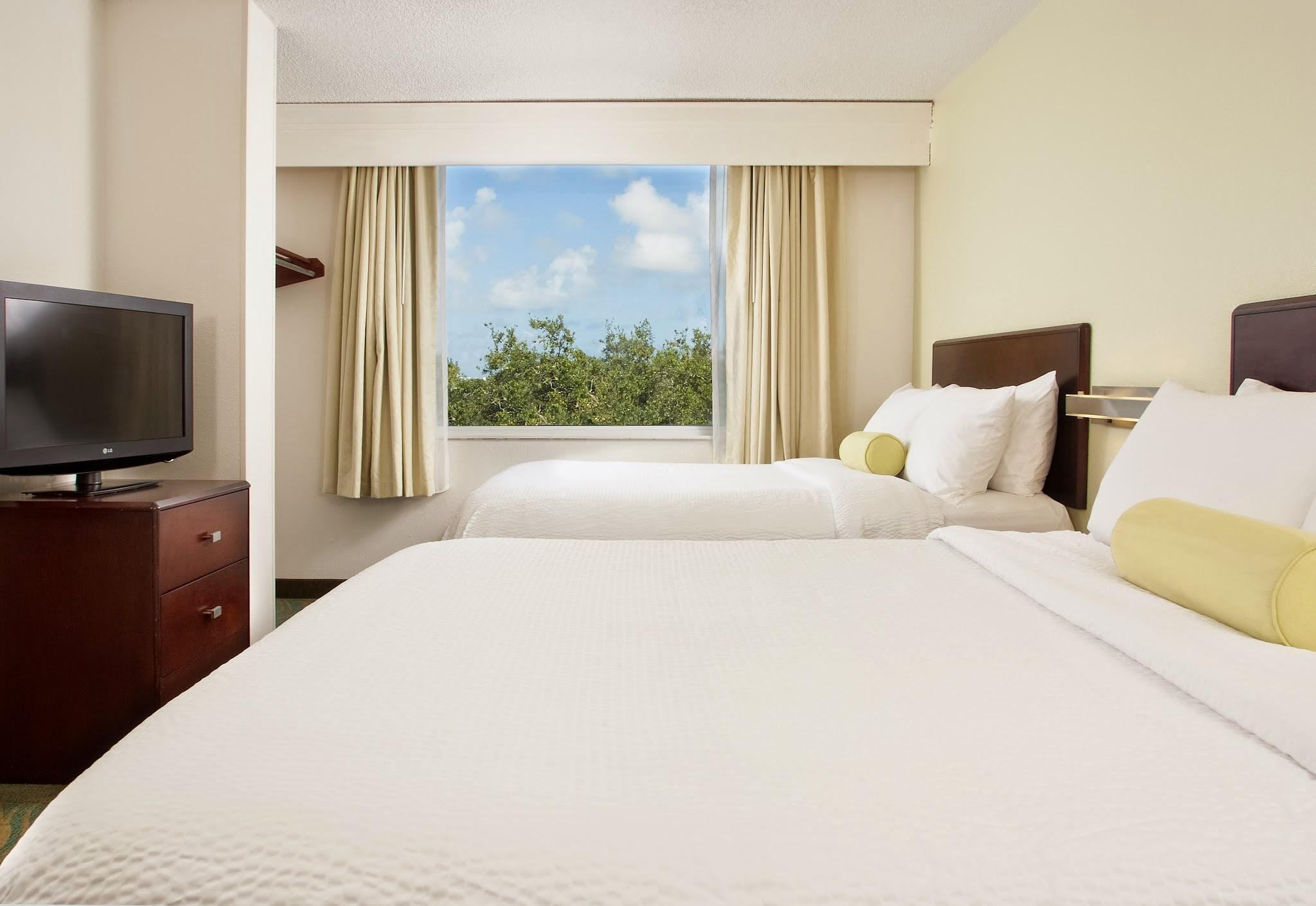 Springhill Suites Fort Lauderdale Airport Дейния Бийч Екстериор снимка