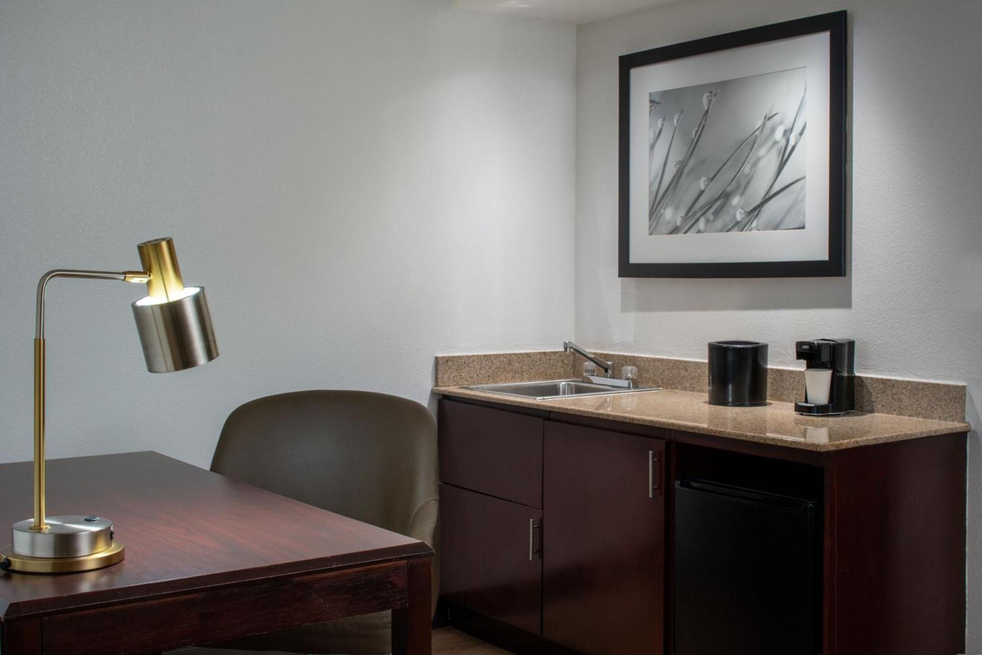 Springhill Suites Fort Lauderdale Airport Дейния Бийч Екстериор снимка